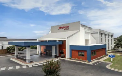 Photo 2 - Hampton Inn Fayetteville Fort Bragg