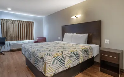 Photo 2 - SureStay by Best Western Channelview Houston East