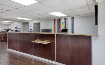 Photo 4 - SureStay by Best Western Channelview Houston East