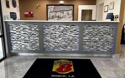 Photo 3 - Super 8 by Wyndham Slidell