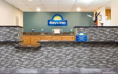 Photo 3 - Days Inn by Wyndham Dalhart