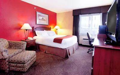 Photo 3 - Holiday Inn Express Jamestown by IHG