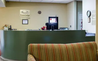 Photo 4 - Econo Lodge Yazoo City