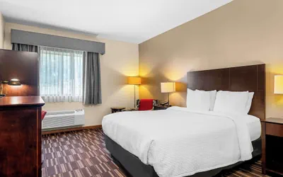 Photo 5 - Best Western University Inn