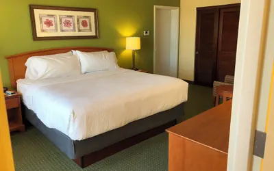 Photo 5 - Holiday Inn & Suites Clearwater Beach by IHG