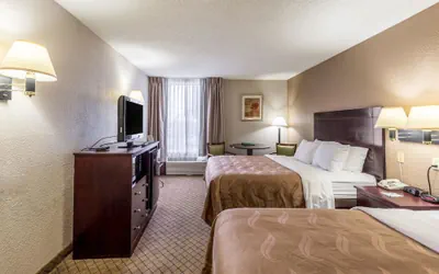 Photo 3 - Quality Inn Rolla