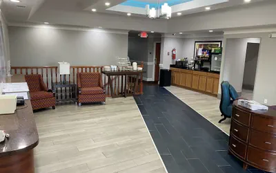 Photo 3 - Quality Inn Crossville Near Cumberland Mountain State Park