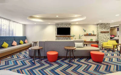 Photo 5 - Hampton Inn Orlando-International Airport