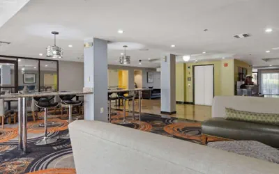 Photo 2 - Quality Inn Jacksonville - Orange Park near Naval Air Station