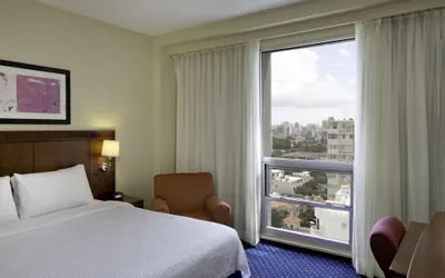 Photo 4 - Courtyard by Marriott San Juan Miramar