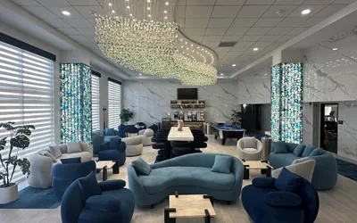 Photo 2 - Blue – A Modern Hotel, an Ascend Collection Hotel