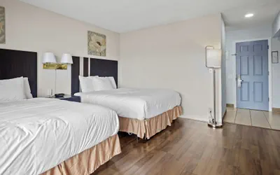 Photo 3 - Sol Springs Inn