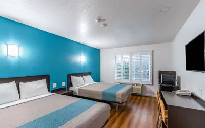 Photo 2 - Motel 6 Fountain Valley, CA - Huntington Beach Area
