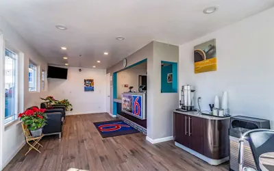 Photo 4 - Motel 6 Fountain Valley, CA - Huntington Beach Area