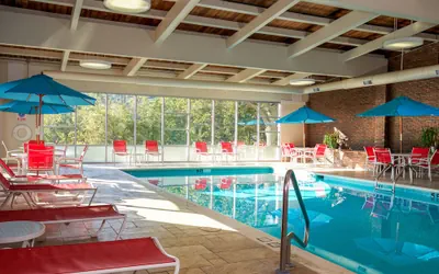 Photo 2 - White River Inn and Suites