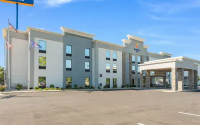Photo 2 - Comfort Inn Grove City - Columbus South