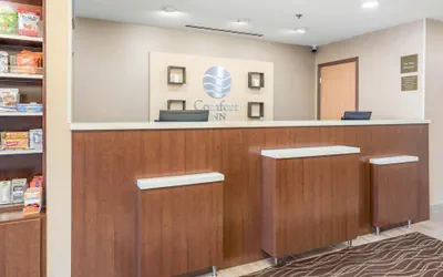 Photo 3 - Comfort Inn Grove City - Columbus South