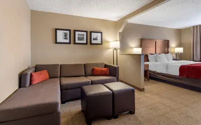 Photo 2 - Comfort Inn & Suites Hays I-70