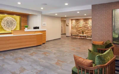 Photo 5 - Fairfield Inn & Suites by Marriott Albany Airport