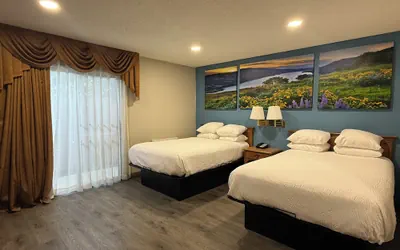 Photo 4 - Days Inn by Wyndham Medford