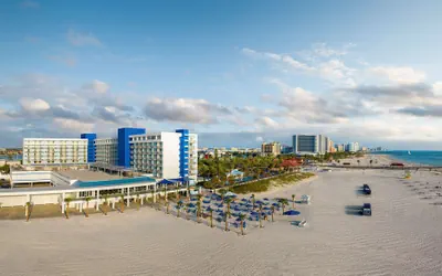 Photo 2 - Hilton Clearwater Beach Resort & Spa