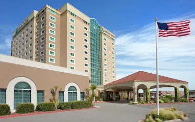 Photo 2 - Embassy Suites by Hilton Monterey Bay Seaside