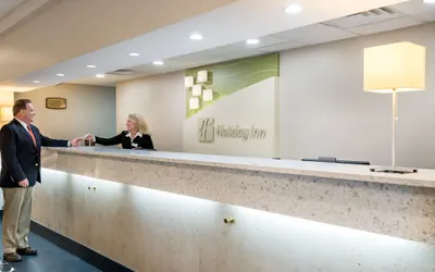 Photo 3 - Holiday Inn Fort Lauderdale Airport by IHG