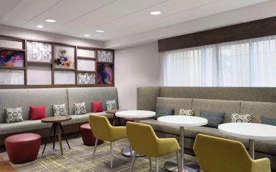 Photo 2 - Hampton Inn Houston-Near The Galleria