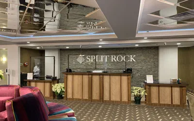 Photo 5 - Split Rock Resort