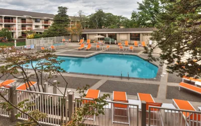 Photo 2 - Ashland Hills Hotel & Suites