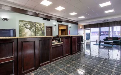 Photo 4 - Econo Lodge Kingsville