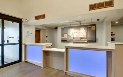 Photo 3 - Holiday Inn Express & Suites Aurora - Naperville by IHG
