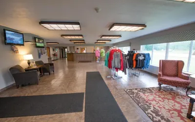 Photo 3 - Boarders Inn & Suites by Cobblestone Hotels - Munising