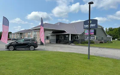 Photo 2 - Boarders Inn & Suites by Cobblestone Hotels - Munising