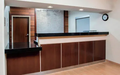 Photo 3 - Fairfield Inn & Suites Victoria