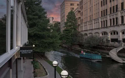 Photo 2 - Homewood Suites by Hilton San Antonio Riverwalk/Downtown
