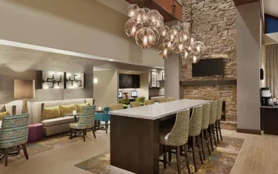 Photo 3 - Hampton Inn & Suites Springdale