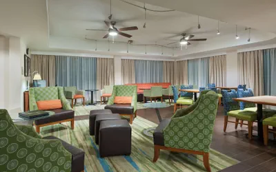 Photo 5 - Hampton Inn Bonita Springs/Naples-North