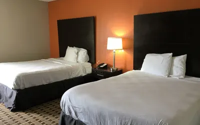 Photo 4 - Haven Inn & Suites