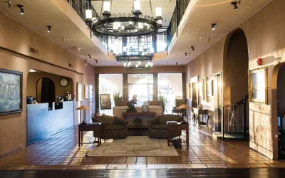 Photo 3 - Hotel Mission de Oro