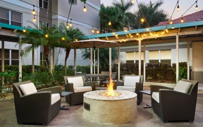 Photo 2 - Residence Inn® by Marriott® Fort Lauderdale City of Plantation