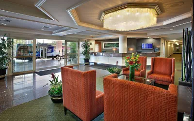 Photo 4 - Coast Gateway Hotel