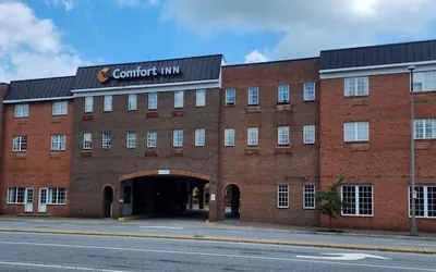 Photo 2 - Comfort Inn Ballston