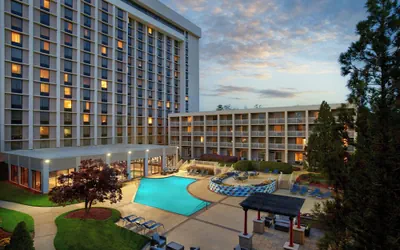 Photo 2 - Atlanta Airport Marriott