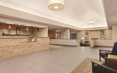 Photo 5 - Country Inn & Suites by Radisson, Seattle-Bothell, WA