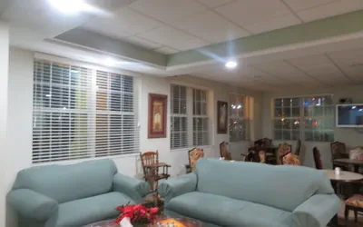 Photo 3 - Days Inn by Wyndham Blytheville