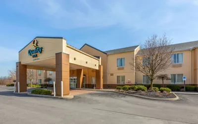 Photo 2 - Quality Inn & Suites Sandusky