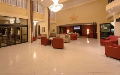 Photo 5 - Ramada by Wyndham Houston Intercontinental Airport East