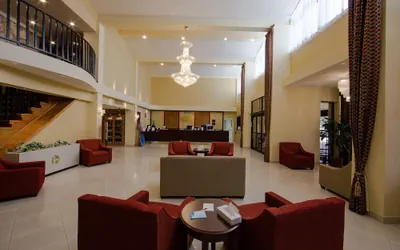 Photo 3 - Ramada by Wyndham Houston Intercontinental Airport East