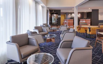 Photo 3 - Courtyard by Marriott Detroit Livonia